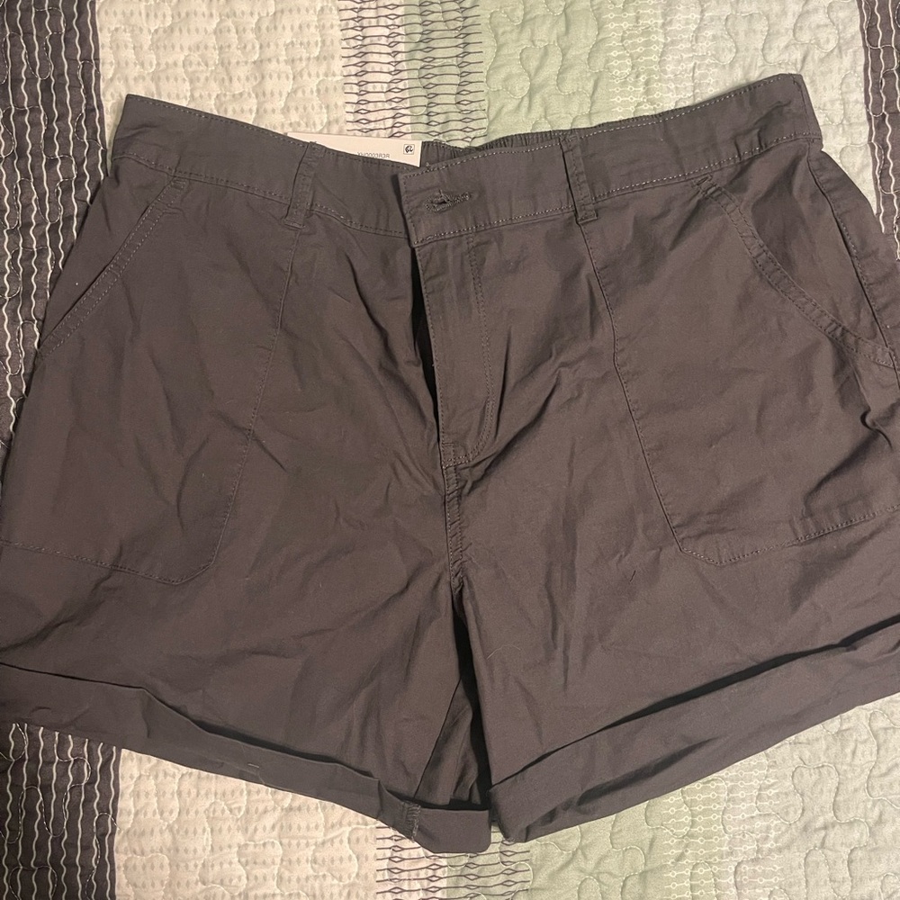 Gray Cargo Shorts with Classic Fit